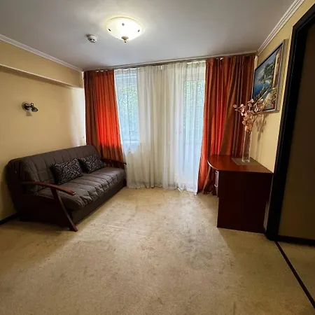 Hotel Pechersky 3*