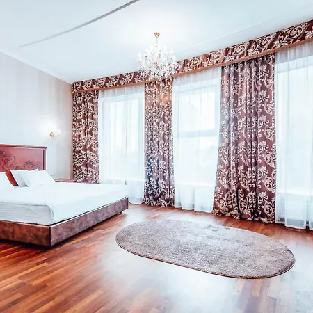 Pechersky Hotel